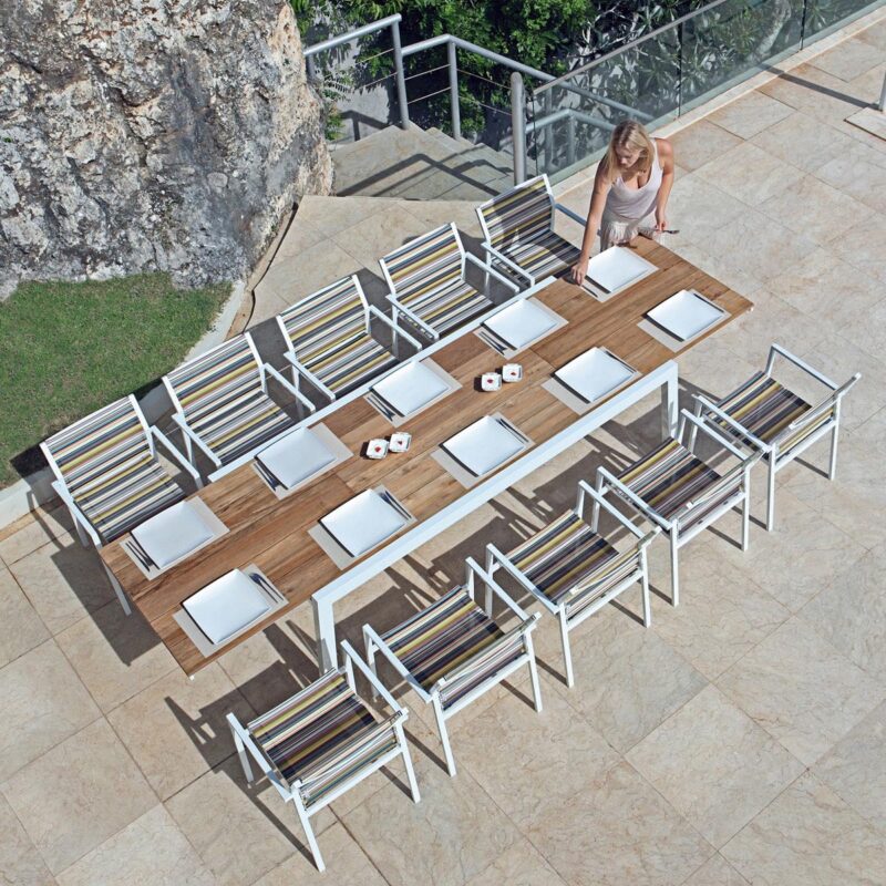 Baia Extension Table 90 5"(extended) With Stripe Chairs