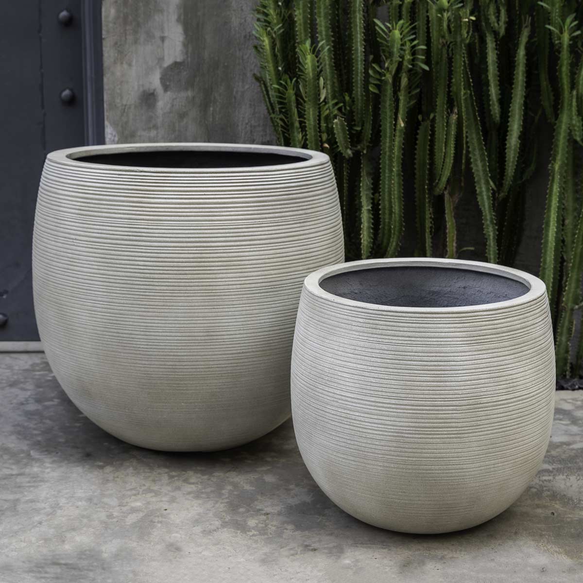 Marlton Planters (fiberglass In Ribbed Ivory Finish)